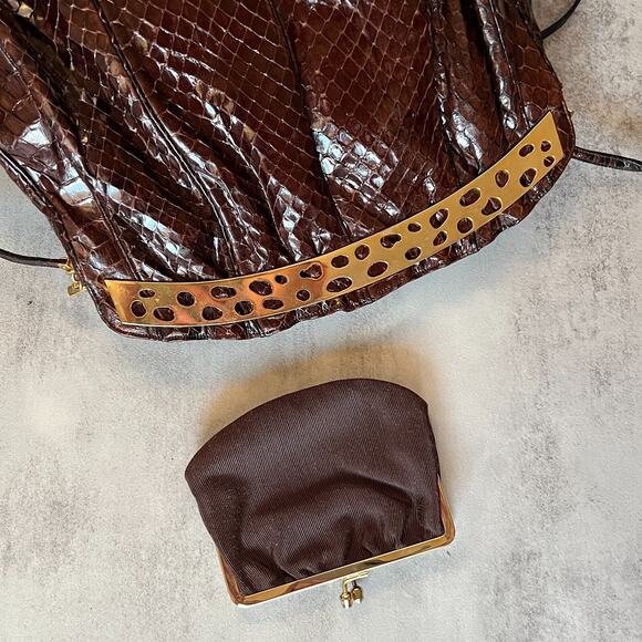 Judith Leiber Python Snake Skin Frame Bag Gold Tone Cutout Hardware Vintage - Picture 11 of 16